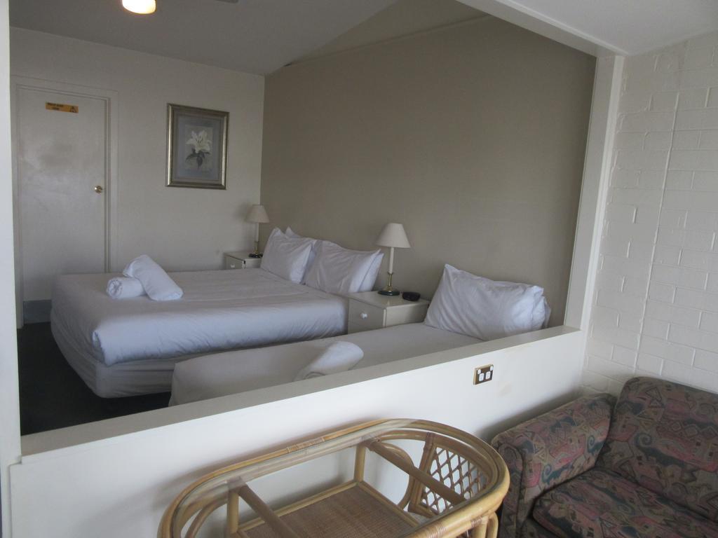 Abel Tasman Airport Motor Inn Launceston Exteriér fotografie
