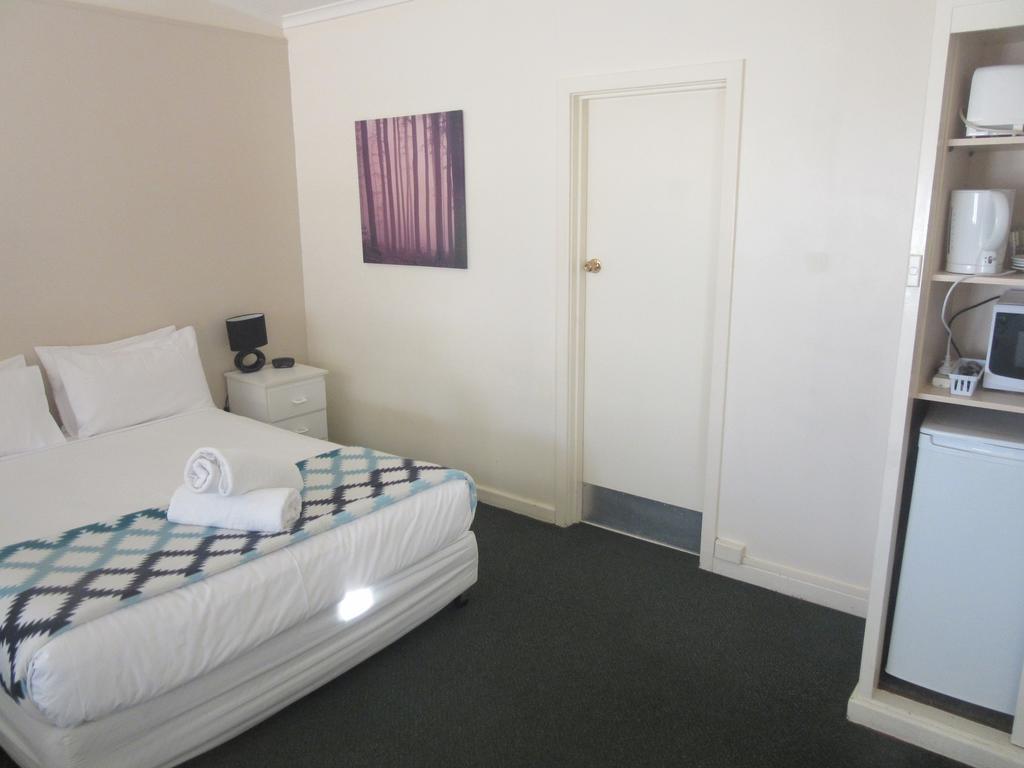 Abel Tasman Airport Motor Inn Launceston Exteriér fotografie