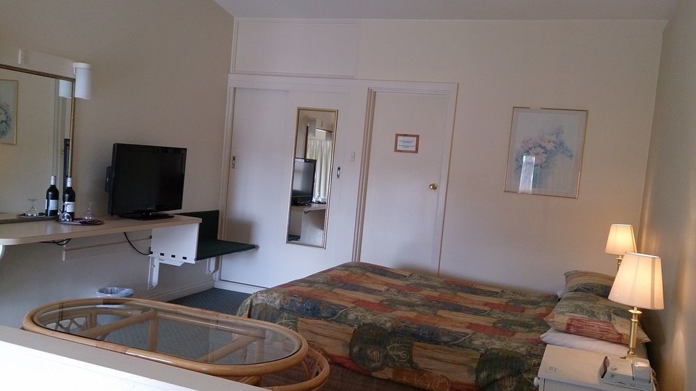 Abel Tasman Airport Motor Inn Launceston Exteriér fotografie