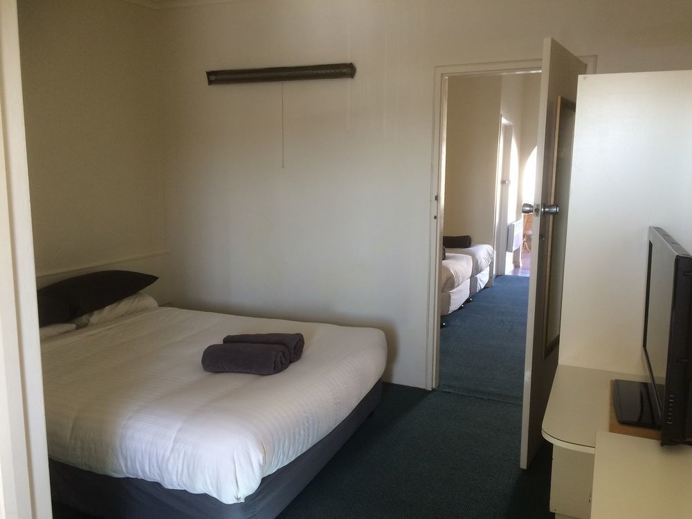 Abel Tasman Airport Motor Inn Launceston Exteriér fotografie